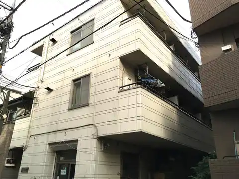 メゾン世田谷