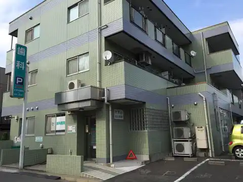 シャトレーアオキ