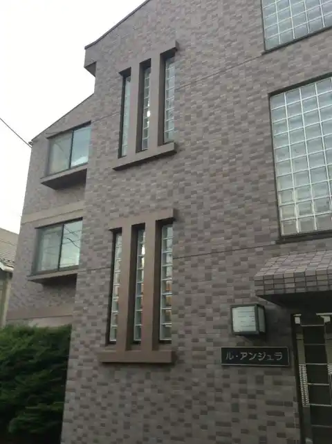 ル・アンジュラ