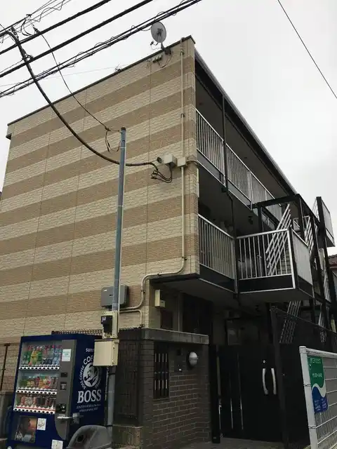 レオパレスリッチトレイン