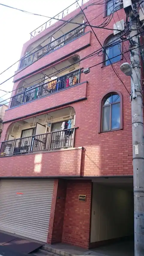 クラウンハイツ