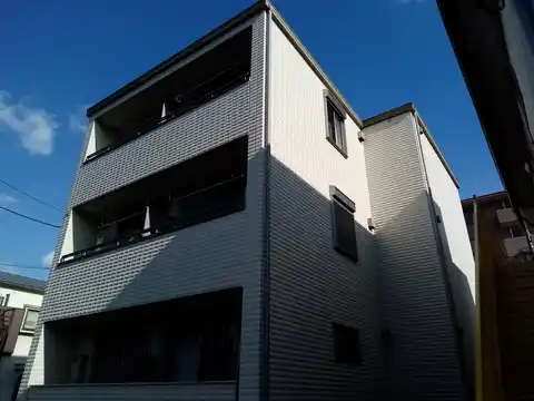 アジュール横濱