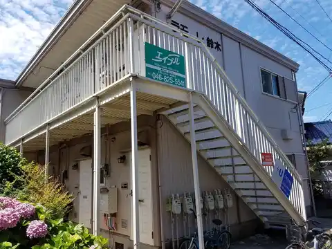 ラモーレ鈴木