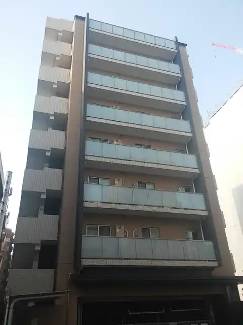 アーデルグラン国立
