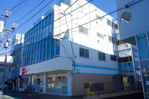 穴水ビル