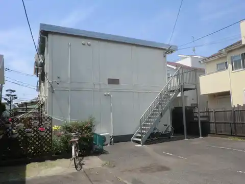 浜見シュロス