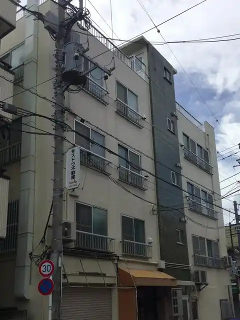 ルナ・サテライト