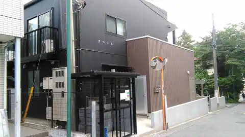 ヌベール