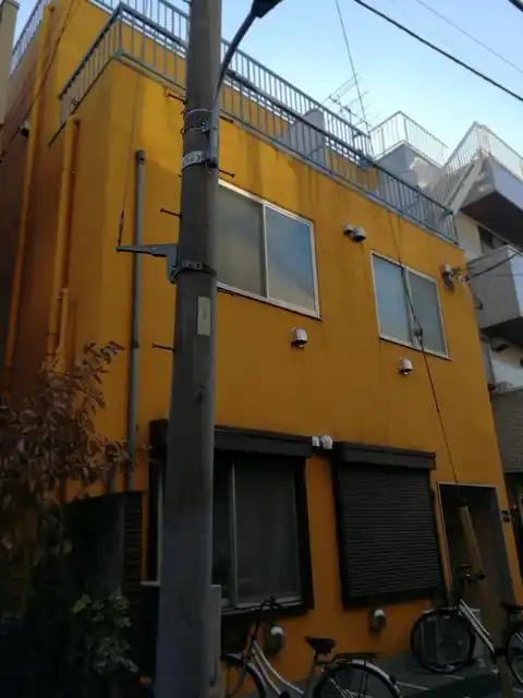 グラッシー