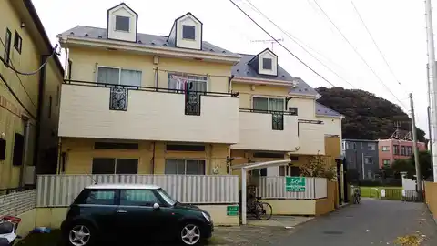 レオパレス久里浜第8