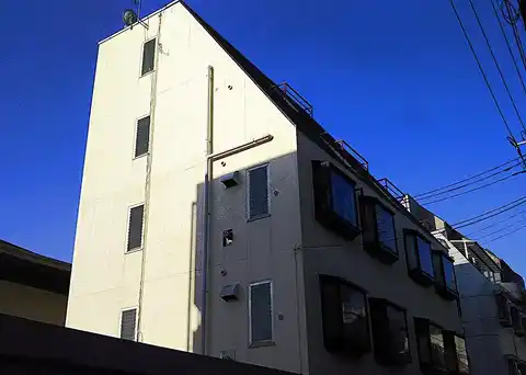 メゾンオーバパート1こまば