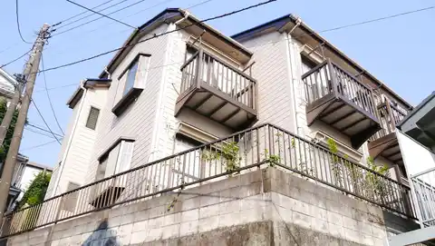 メゾンコーラル