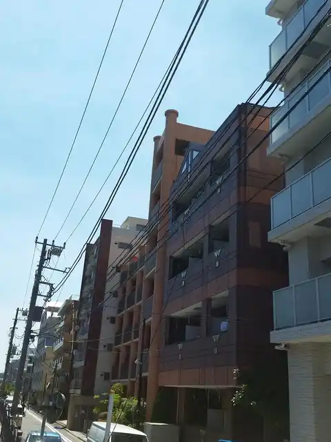 ブルックストーン横浜