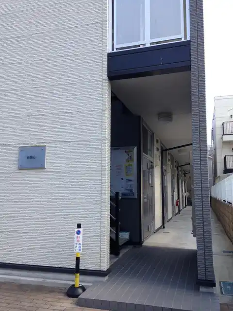 レオパレス新都心