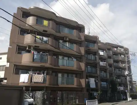 エクレール鶴見