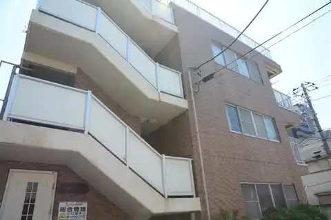 フレンドリーサイトウ