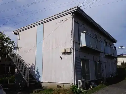 ファミール座間