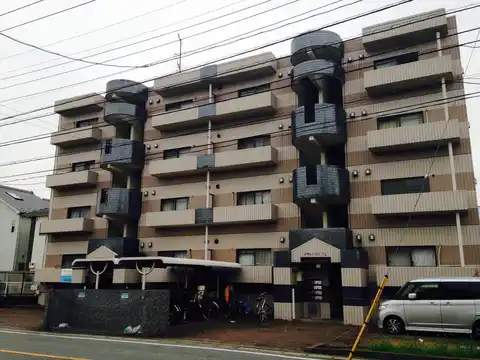 グランドにしふじ