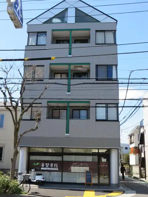 アルファコア
