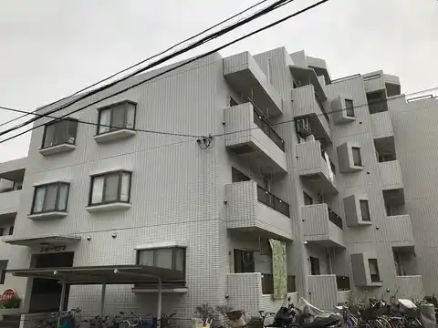 シャトーヤジマ