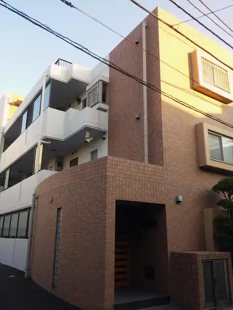 メゾンドボヌール梅島
