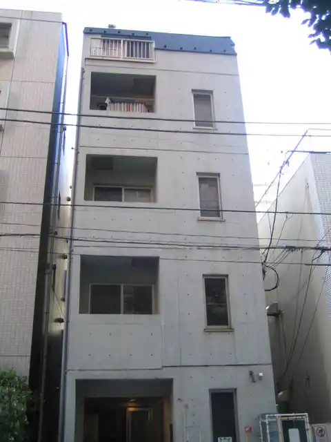ゼフィール横濱