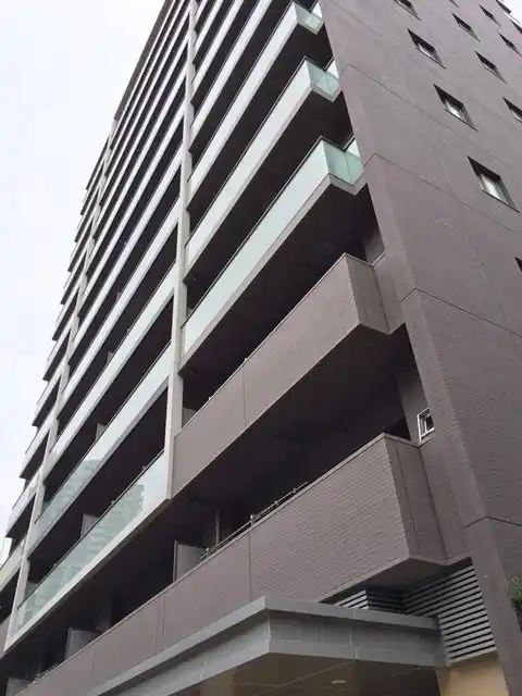 クレヴィア辰巳