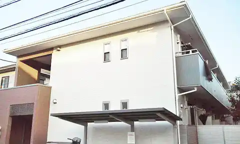 エムブレッザ