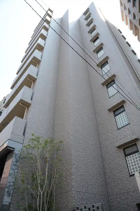 ルーブル川崎六番館