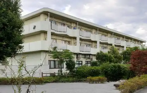 都営日野栄町二丁目アパート2号棟