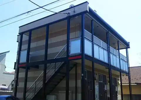 レオパレス光町