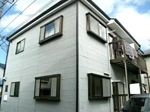 リールタナシ
