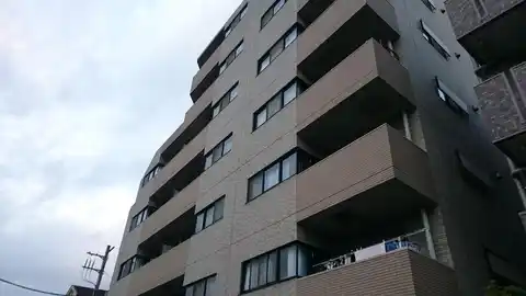 コンフレックス浮間公園