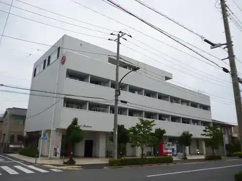 イーグルシャトー