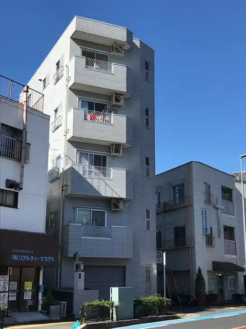 ダイヤモンドハイツ
