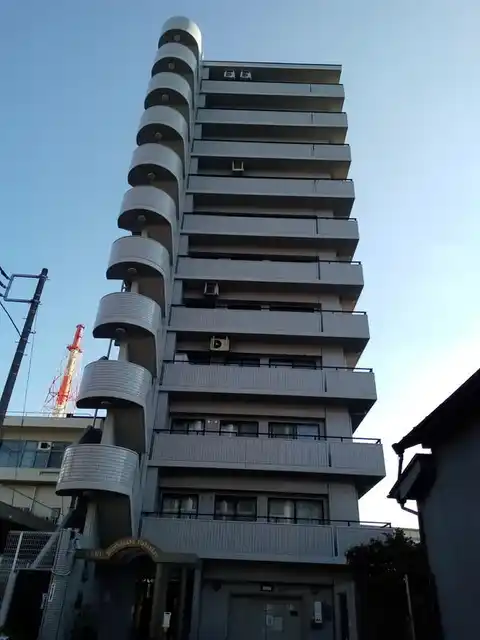 クリオ新子安伍番館