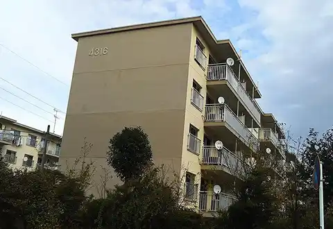 竹山団地4316号棟