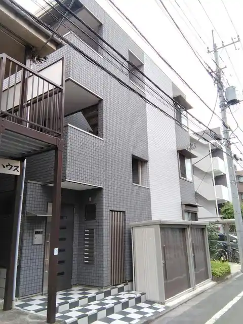 ソフィア泉