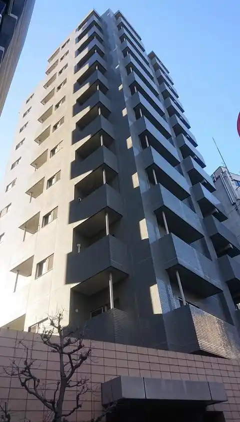 エステスクエア王子