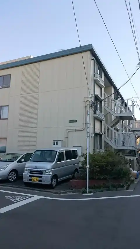 ビィラ浮間