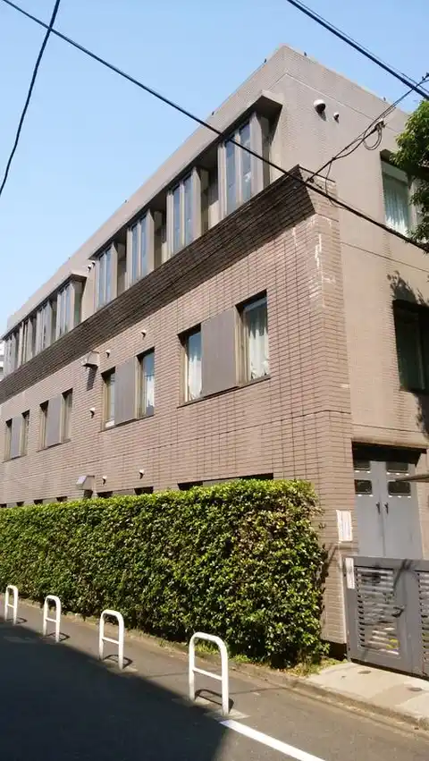 白金ガーデンハウス