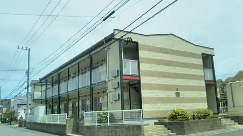 レオパレスポーラスター
