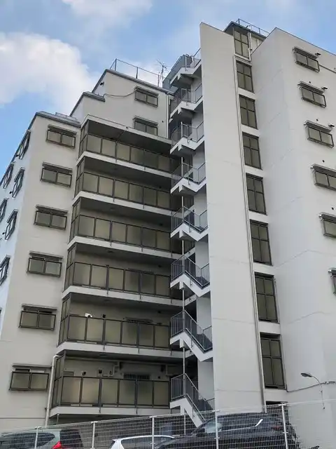 日商岩井弥生町マンション