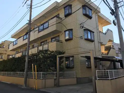 サンブリッヂコート