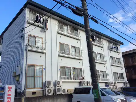 チェリーハイツ諏訪A