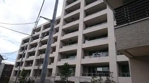 オーベル志村城山