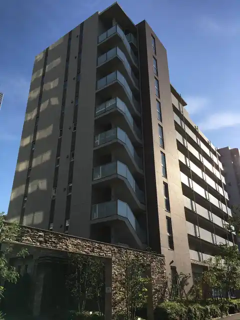 グランデアストーレ
