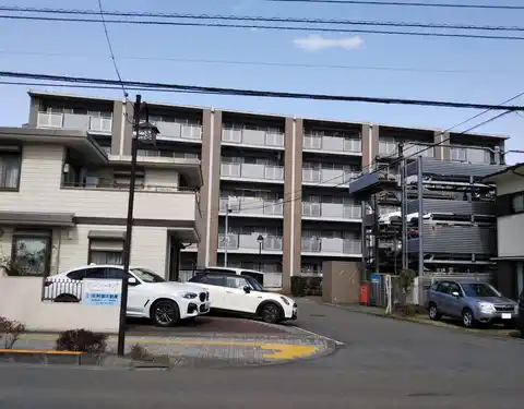 アートヒルズ