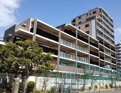 ライオンズ昭島松原マナーマークス