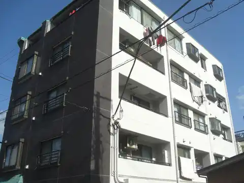 サンフラットあけぼの花之木